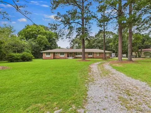 259 Old Jasmine Hill Rd, Wetumpka, AL 36093