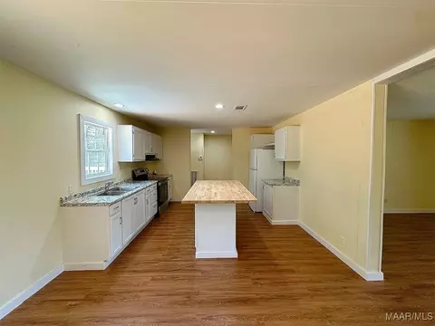 261 Callen Rd, Selma, AL 36701 photo 3
