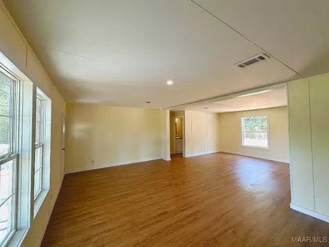 261 Callen Rd, Selma, AL 36701 photo 5