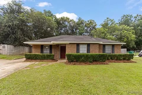 171 Gardenia Rd, Millbrook, AL 36054