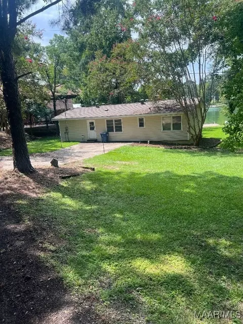 110 Mariners Rd, Equality, AL 36026