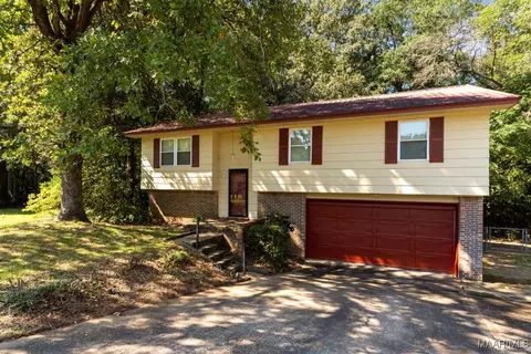 106 Magnolia Ct, Prattville, AL 36067