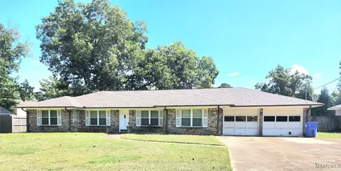 1010 Fairview Ave, Prattville, AL 36066