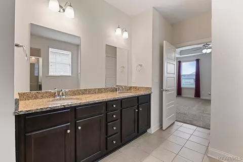 Entry Way - 5531 Stapleton Dr, Montgomery, AL 36116 photo 4 of 4