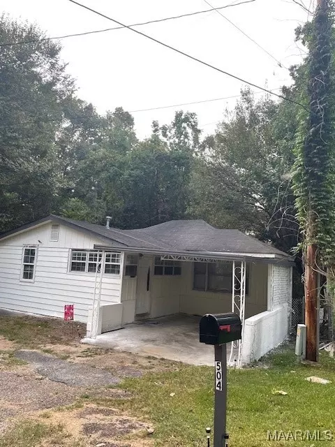 504 W Lee St, Tuskegee, AL 36083