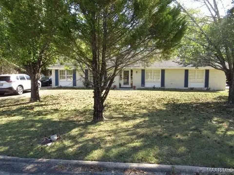 1725 Fairforest Dr, Montgomery, AL 36106