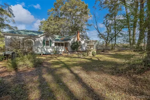 Exterior - 511 Claud Rd, Eclectic, AL 36024 photo 11 of 12