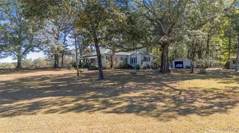 511 Claud Rd, Eclectic, AL 36024