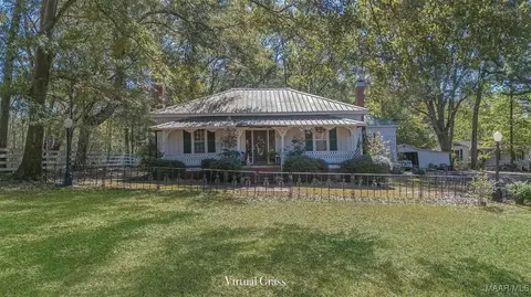 Exterior - 511 Claud Rd, Eclectic, AL 36024 photo 2 of 12