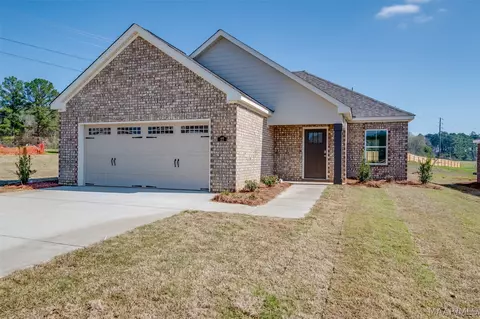 27 Coolidge Dr, Wetumpka, AL 36092