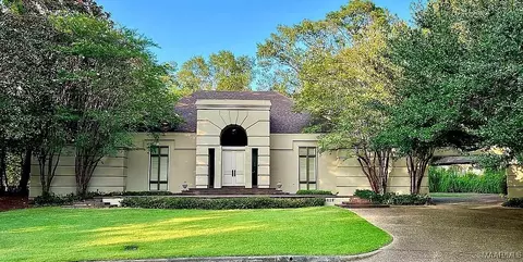 1829 Fairlee Ct, Montgomery, AL 36106