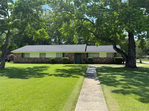 2702 Hermitage Dr, Montgomery, AL 36111