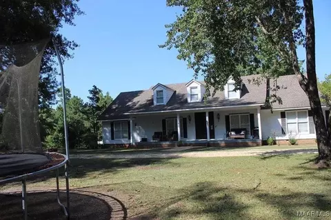 3641 Julian Town Rd, Letohatchee, AL 36047