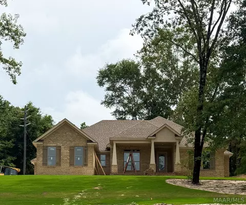 144 Birchwood Ln, Wetumpka, AL 36093
