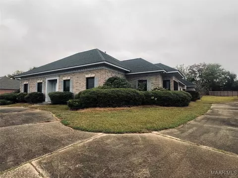 6331 Eastwood Glen Pl, Montgomery, AL 36117