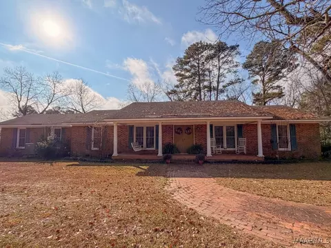 119 Rogers St E, Fort Deposit, AL 36032