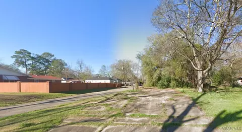 811 1st Ave, Selma, AL 36701 photo 3