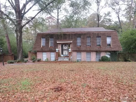 354 Holly Ridge Dr, Montgomery, AL 36109