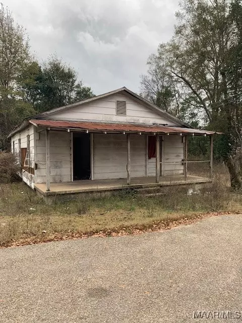 2413 West Dr, Selma, AL 36703
