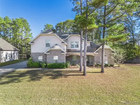 126 N Dogwood Ter, Wetumpka, AL 36093