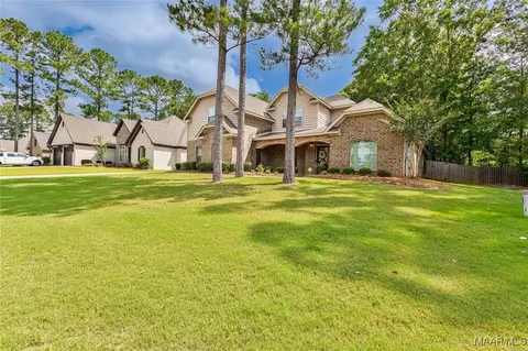 126 N Dogwood Ter, Wetumpka, AL 36093