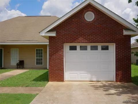 115119 Pine Meadow Cir, Elmore, AL 36025