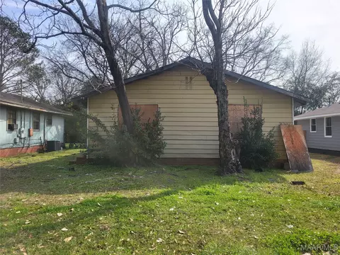3327 Suwanee Dr, Montgomery, AL 36108