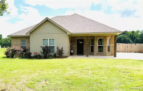 1670 Rifle Range Rd, Wetumpka, AL 36093