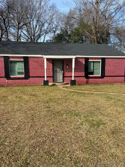 9 Montview Ct, Montgomery, AL 36105