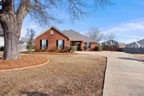 9201 Prentiss Ct, Montgomery, AL 36117