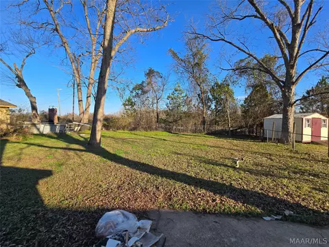Exterior - 1024 N Gap Loop, Montgomery, AL 36110 photo 2 of 2