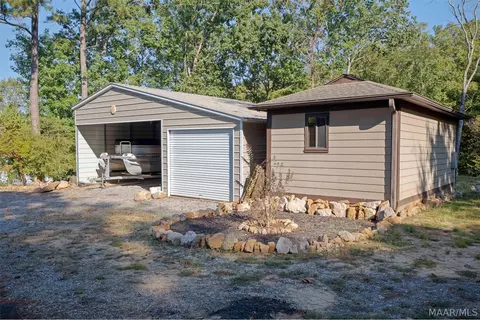 Exterior - 320 Tulip Dr, Equality, AL 36026 photo 9 of 9
