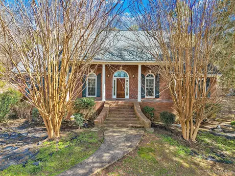 250 Willow Bend Dr, Wetumpka, AL 36093