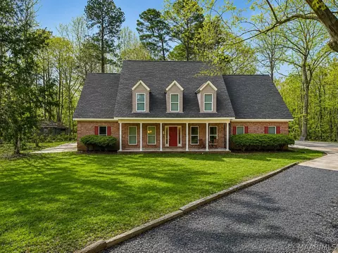 134 Laurelwood Dr, Pike Road, AL 36064