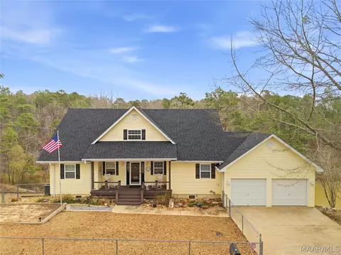 733 Cartwright Rd, Titus, AL 36080