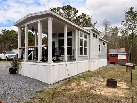 Exterior - 1514 Bethlehem Rd, Equality, AL 36026 photo 3 of 11