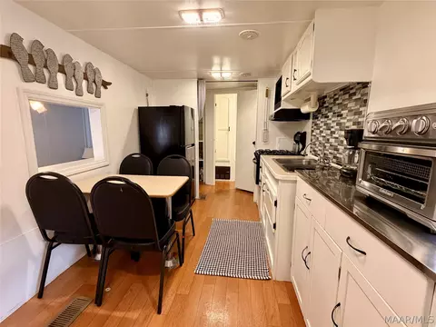 Kitchen - 1514 Bethlehem Rd, Equality, AL 36026 photo 6 of 7