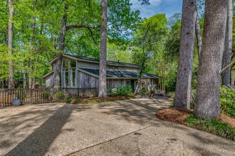 1706 Vaughn Ln, Montgomery, AL 36106