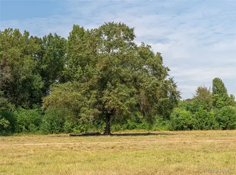 28 Highway 231 Hwy, Wetumpka, AL 36092