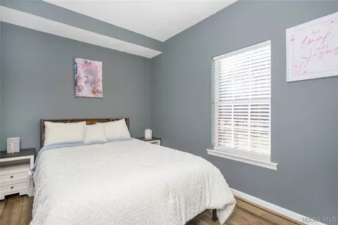 Bedroom - 5860 Pineleaf Dr, Millbrook, AL 36054 photo 2 of 9