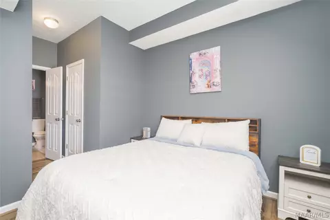 Bedroom - 5860 Pineleaf Dr, Millbrook, AL 36054 photo 7 of 9