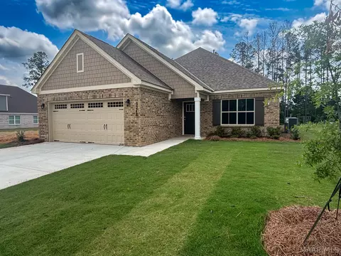 9248 Charley Ln, Montgomery, AL 36117