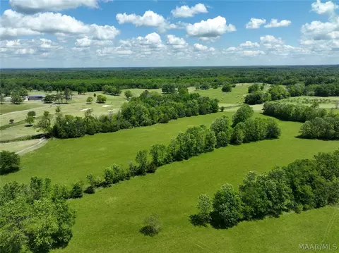 10 Fairway Dr, Pike Road, AL 36064