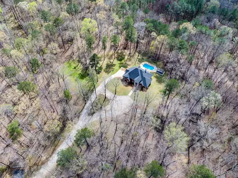 200 Hickory Ln, Cecil, AL 36013