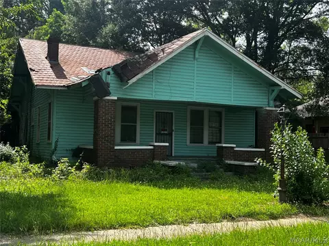 2019 Broad St, Selma, AL 36701