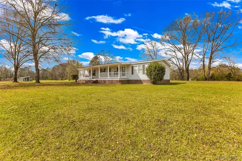 152 Creek View Dr, Wetumpka, AL 36092