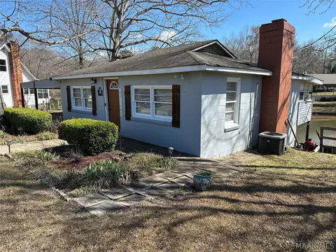 395 Joes Fish Camp Rd, Titus, AL 36080