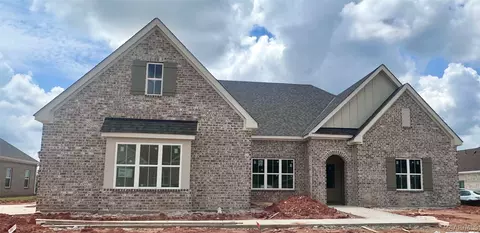 110 Clark St, Prattville, AL 36066