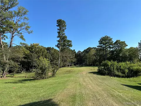 1124 Newton St, Prattville, AL 36066