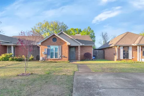 4317 Hillside Oaks Ct, Montgomery, AL 36109